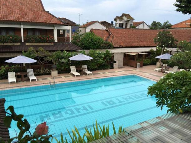 Imagen general del Hotel Pantai Indah Resort Hotel Barat. Foto 1