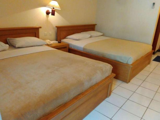 Imagen general del Hotel Pantai Indah Resort Hotel Barat. Foto 2