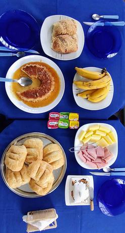 Imagen del bar/restaurante del Hotel Pantai Karah Pousada. Foto 2