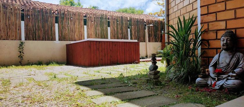 Imagen de la habitación del Hotel Pantai Karah Pousada. Foto 7