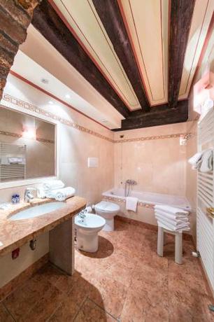 Imagen de la habitación del Hotel Pantalon. Foto 11