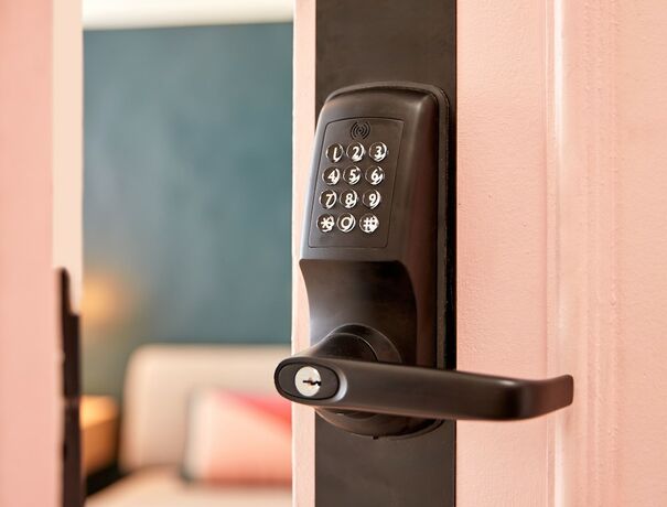 Imagen de la habitación del Hotel Pantera Rosa. Foto 14