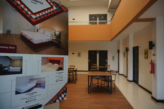 Imagen de los interiores del Hotel Pantes Candi Simpang lima. Foto 15