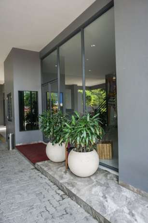 Imagen de la habitación del Hotel Pantes Simpang lima Semarang. Foto 12