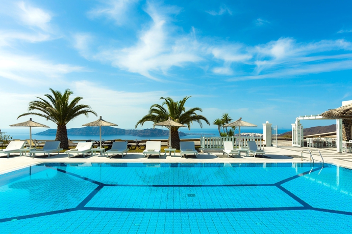 Imagen de la piscina del Hotel Pantheon, Fira. Foto 9