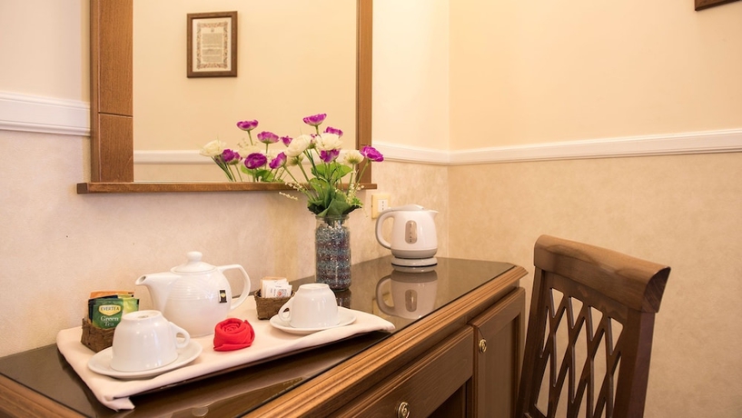 Imagen de la habitación del Hotel Pantheon Inn. Foto 15