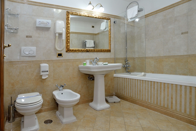 Imagen de la habitación del Hotel Pantheon, Roma. Foto 9