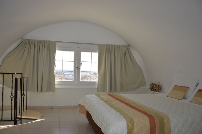 Imagen de la habitación del Hotel Pantheon, Thira Municipal Unit. Foto 17