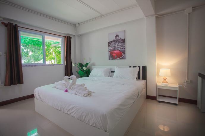 Imagen de la habitación del Hotel Pantip Boutique Hotel. Foto 6