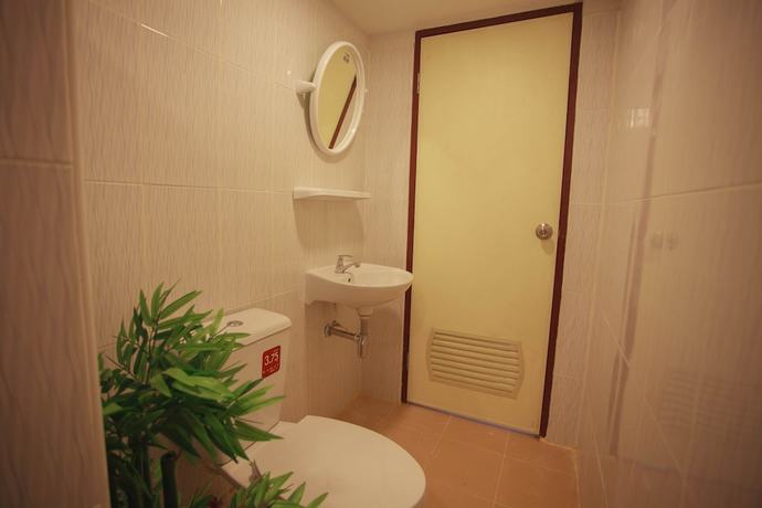 Imagen de la habitación del Hotel Pantip Boutique Hotel. Foto 18