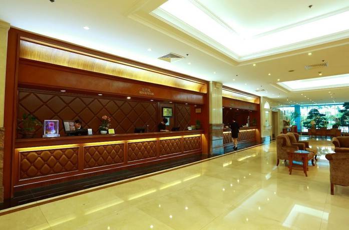 Imagen de los interiores del Hotel Pantower International. Foto 17