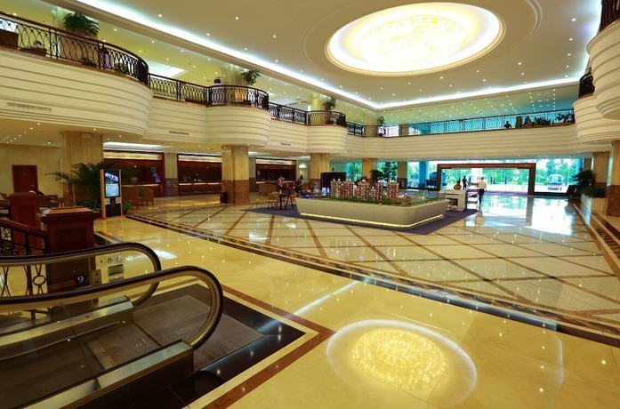 Imagen de los interiores del Hotel Pantower International. Foto 19