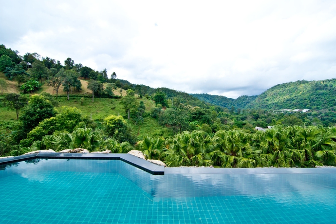 Imagen de los exteriores del Hotel Panviman Chiang Mai Spa Resort. Foto 15