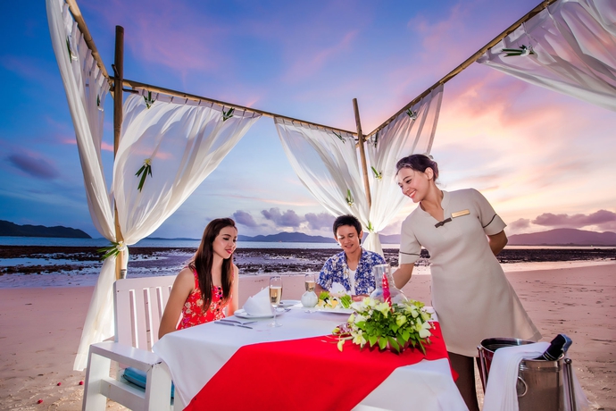 Imagen del bar/restaurante del Hotel Panwa Boutique Beachfront. Foto 6