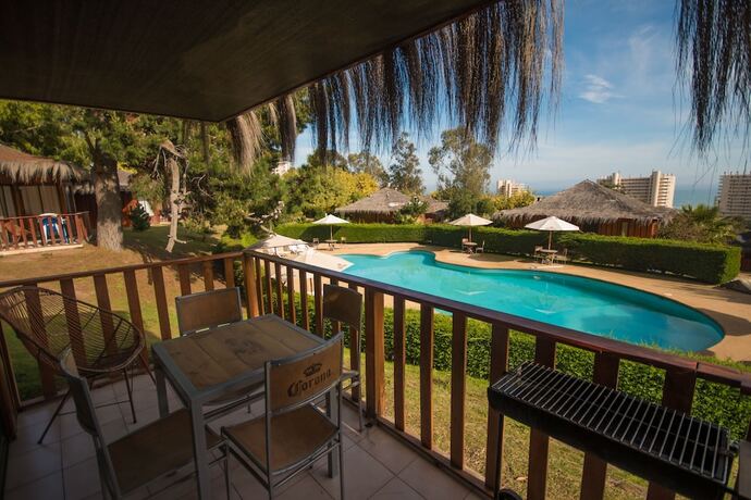 Imagen general del Hotel Pao Pao Lodge Algarrobo. Foto 6