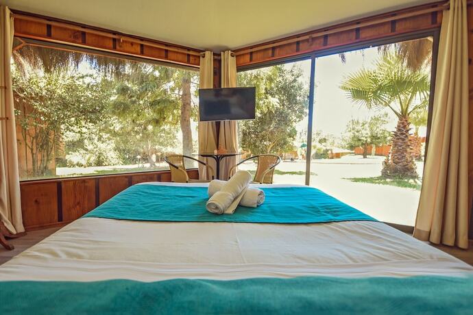 Imagen de la habitación del Hotel Pao Pao Lodge Algarrobo. Foto 18