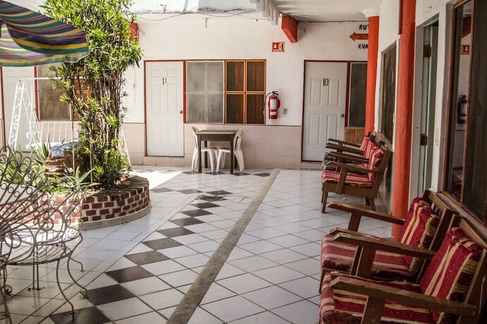 Imagen general del Hotel Paola. Foto 10