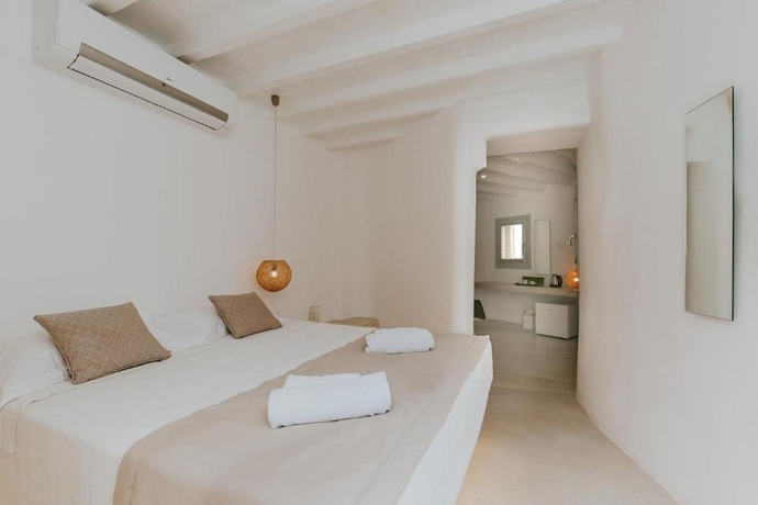 Imagen de la habitación del Hotel Paola's Town Boutique. Foto 6