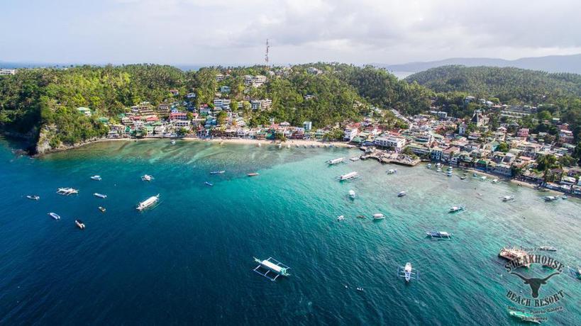 Imagen de los interiores del Hotel Papa Freds Beach Resort. Foto 7