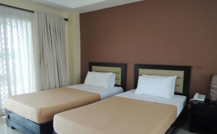 Imagen general del Hotel Papa Kit\'s Marina and Fishing Lagoon. Foto 9