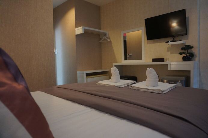 Imagen general del Hotel Papada Suite. Foto 11