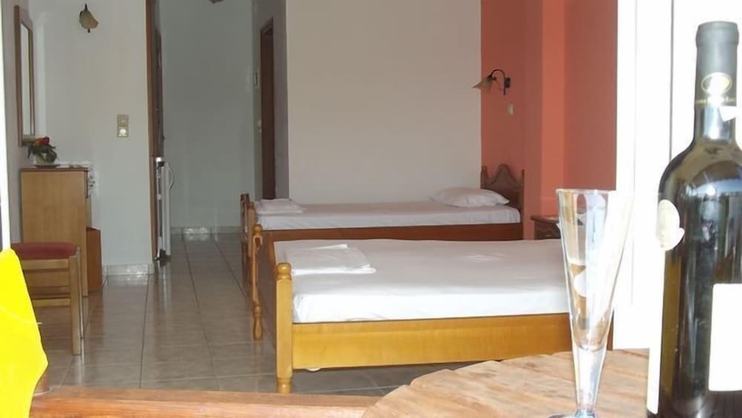Imagen de la habitación del Hotel Papagalos. Foto 4