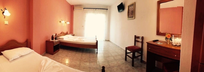 Imagen de la habitación del Hotel Papagalos. Foto 5