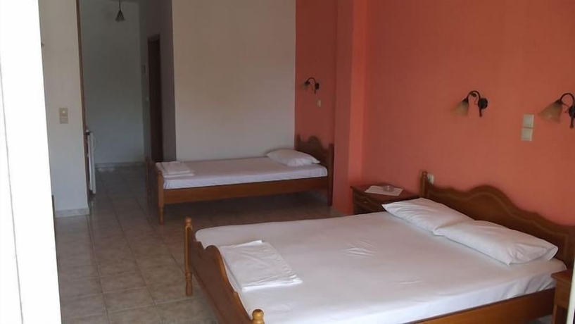 Imagen de la habitación del Hotel Papagalos. Foto 6