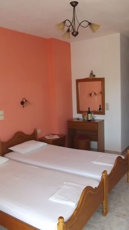 Imagen de la habitación del Hotel Papagalos. Foto 9