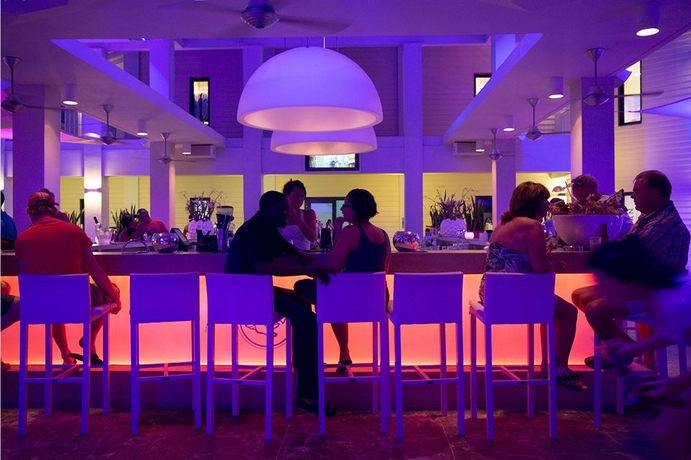 Imagen general del Hotel Papagayo Beach Resort. Foto 7