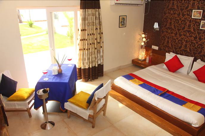 Imagen de la habitación del Hotel Paparazzi Resort. Foto 6