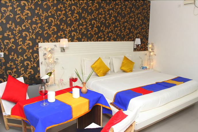 Imagen de la habitación del Hotel Paparazzi Resort. Foto 9