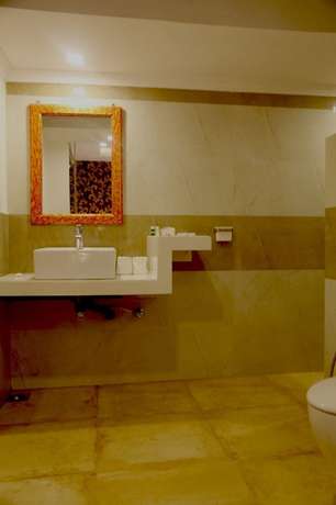 Imagen de la habitación del Hotel Paparazzi Resort. Foto 10