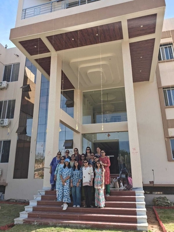 Imagen general del Hotel Papaya Leaf Resort Nathdwara. Foto 3