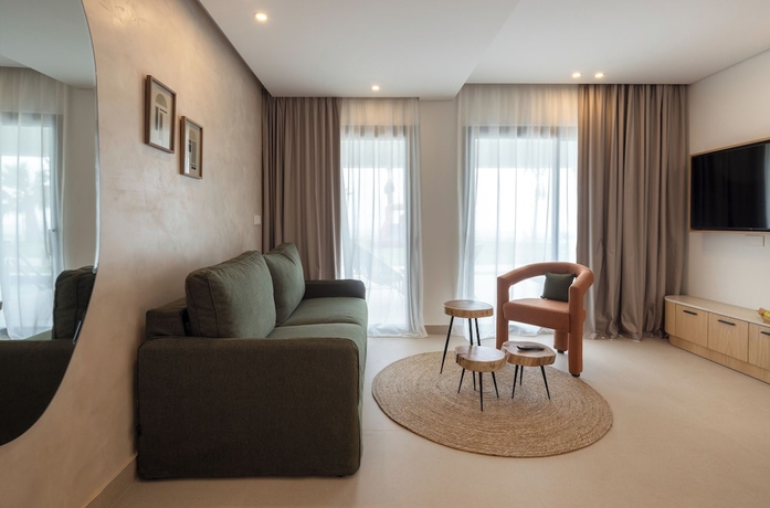 Imagen de la habitación del Hotel Paphos Hills Resort and Spa By Brown. Foto 10