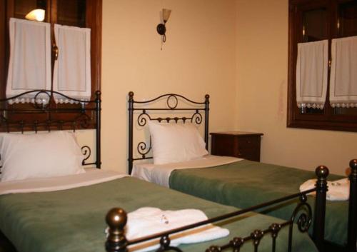 Imagen de la habitación del Hotel Papigiotis. Foto 7
