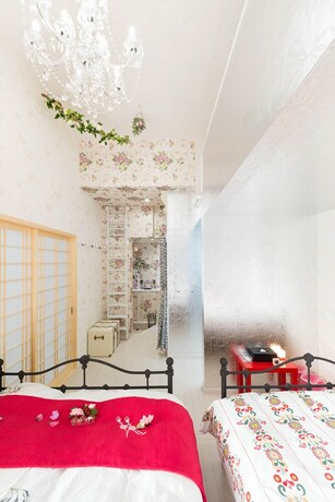 Imagen de la habitación del Hotel Papillon Paradis Nishi-shinjuku. Foto 31