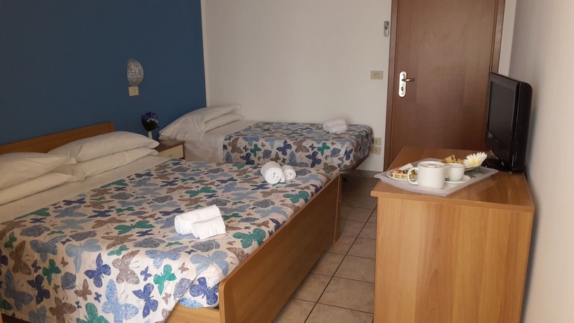 Imagen de la habitación del Hotel Papillon, San Polo dEnza. Foto 9