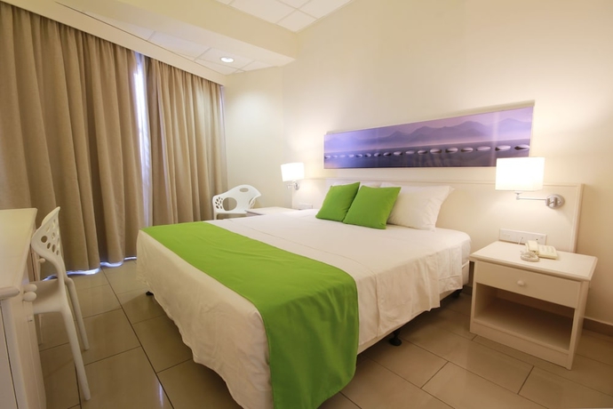 Imagen de la habitación del Hotel Papouis Protaras Ex Smartline Protaras. Foto 3