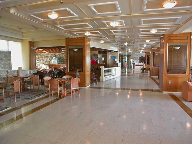 Imagen general del Hotel Pappas, Loutraki. Foto 1