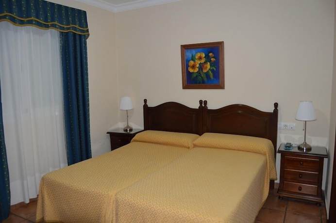 Imagen de la habitación del Hotel Paquita, Chipiona. Foto 11