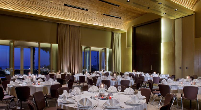 Imagen del bar/restaurante del Hotel Paracas, A Luxury Collection Resort, Paracas. Foto 2