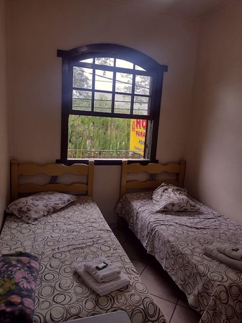 Imagen de la habitación del Hotel Parada Real. Foto 13