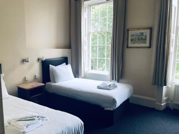 Imagen de la habitación del Hotel Parade Park Bath. Foto 4