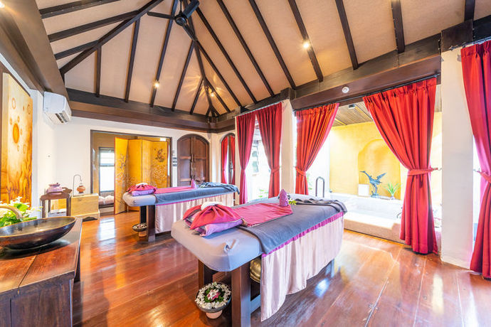 Imagen de los interiores del Hotel Paradee. Foto 10