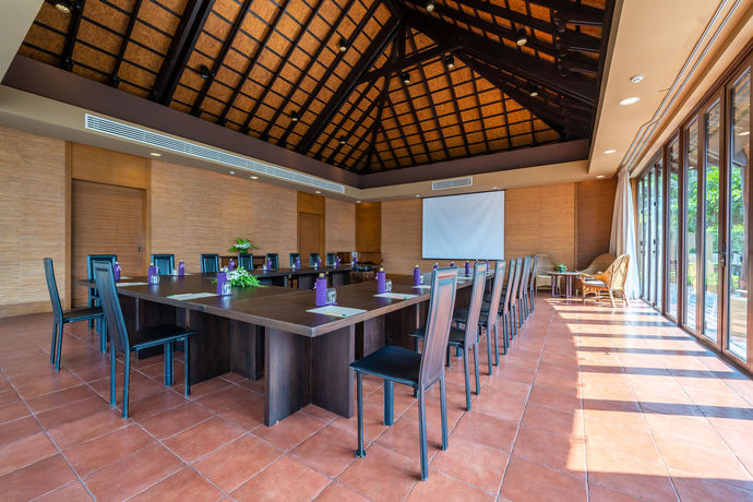 Imagen de los interiores del Hotel Paradee. Foto 11