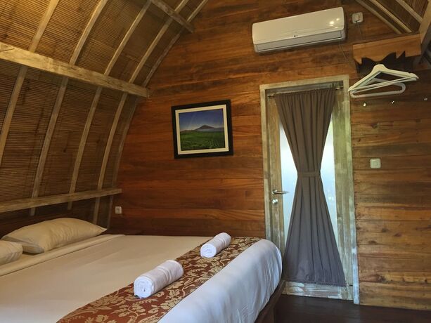 Imagen de la habitación del Hotel Paradesa Villa. Foto 20