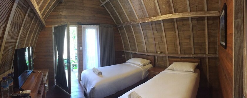 Imagen de la habitación del Hotel Paradesa Villa. Foto 24