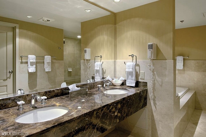 Imagen de la habitación del Hotel Par-a-dice and Casino. Foto 12