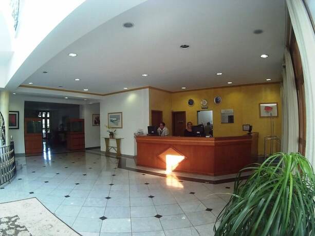 Imagen de los interiores del Hotel Paradies, Jarinu. Foto 19